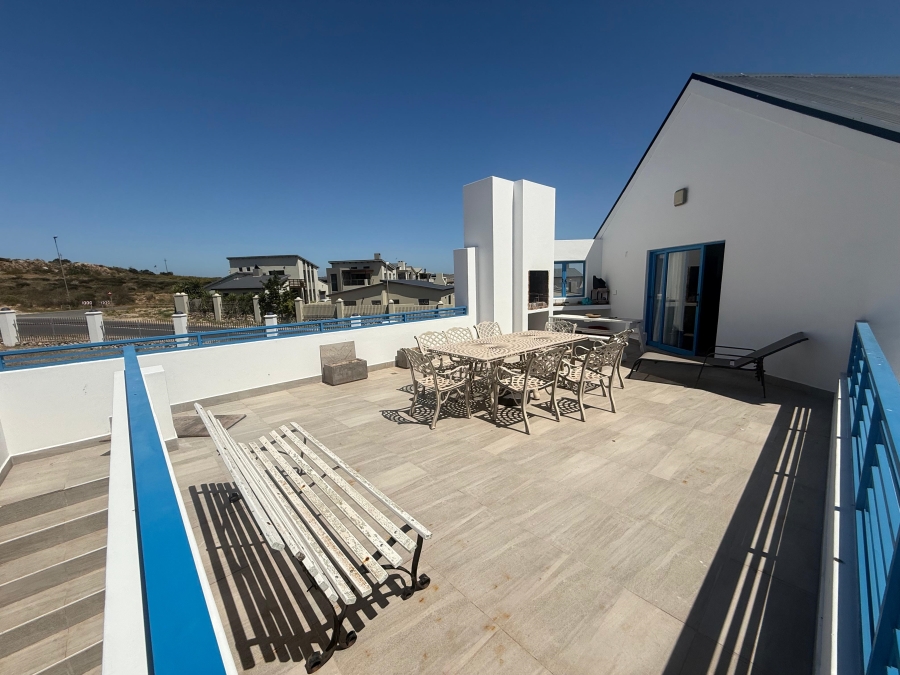 2 Bedroom Property for Sale in Blue Lagoon Western Cape